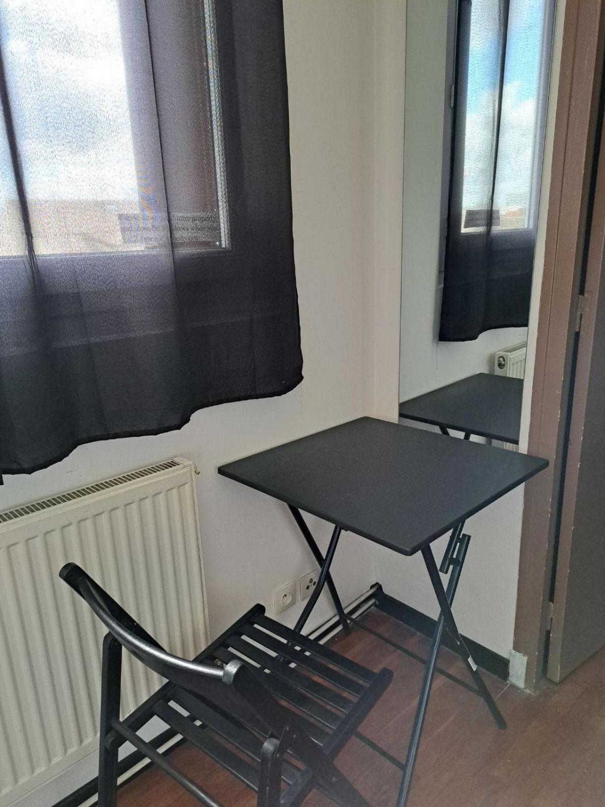 Chambre Solo Duo 20 Min Paris Drancy Eksteriør bilde